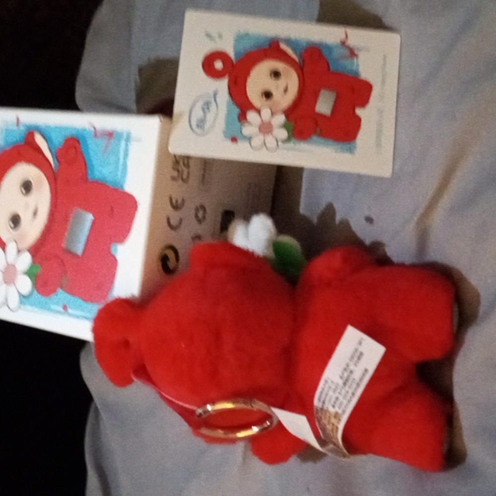 TELETUBBIES RED - Picture 3 of 3